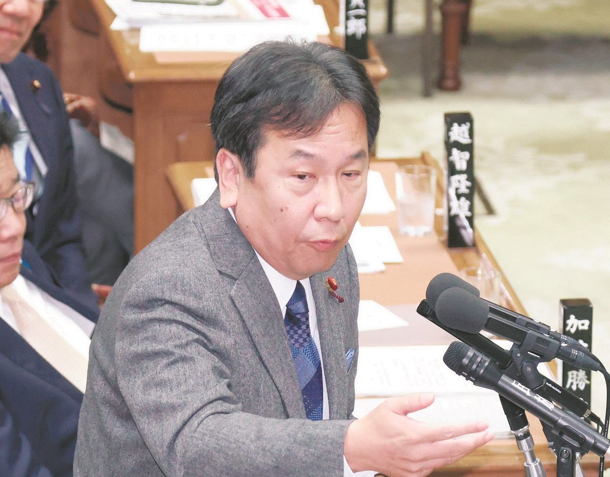 衆院予算委で質問する立憲民主党の枝野幸男氏＝2023年12月、朝倉豊撮影