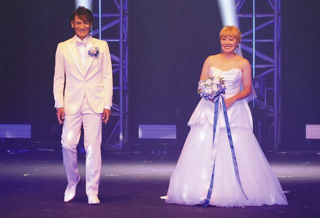 舞台でサプライズ 丸山桂里奈と本並健治さん結婚 サッカー元男女代表 東京新聞 Tokyo Web