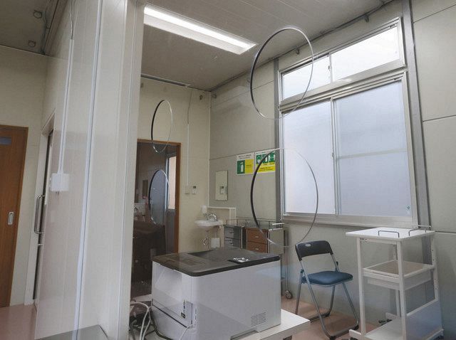 選手村内に設置された発熱外来診察室