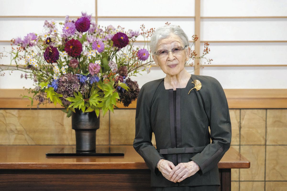 上皇后美智子さま91歳に 「上皇さまを早く支えたい」自身の体調と