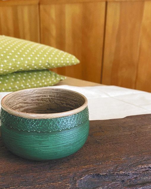 鎌倉彫に恋して♡ 地元の高3が職人と交流、写真で魅力伝える：東京