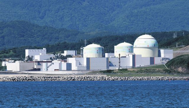 審査が長引く北海道電力泊原発＝2020年8月、北海道岩内町で