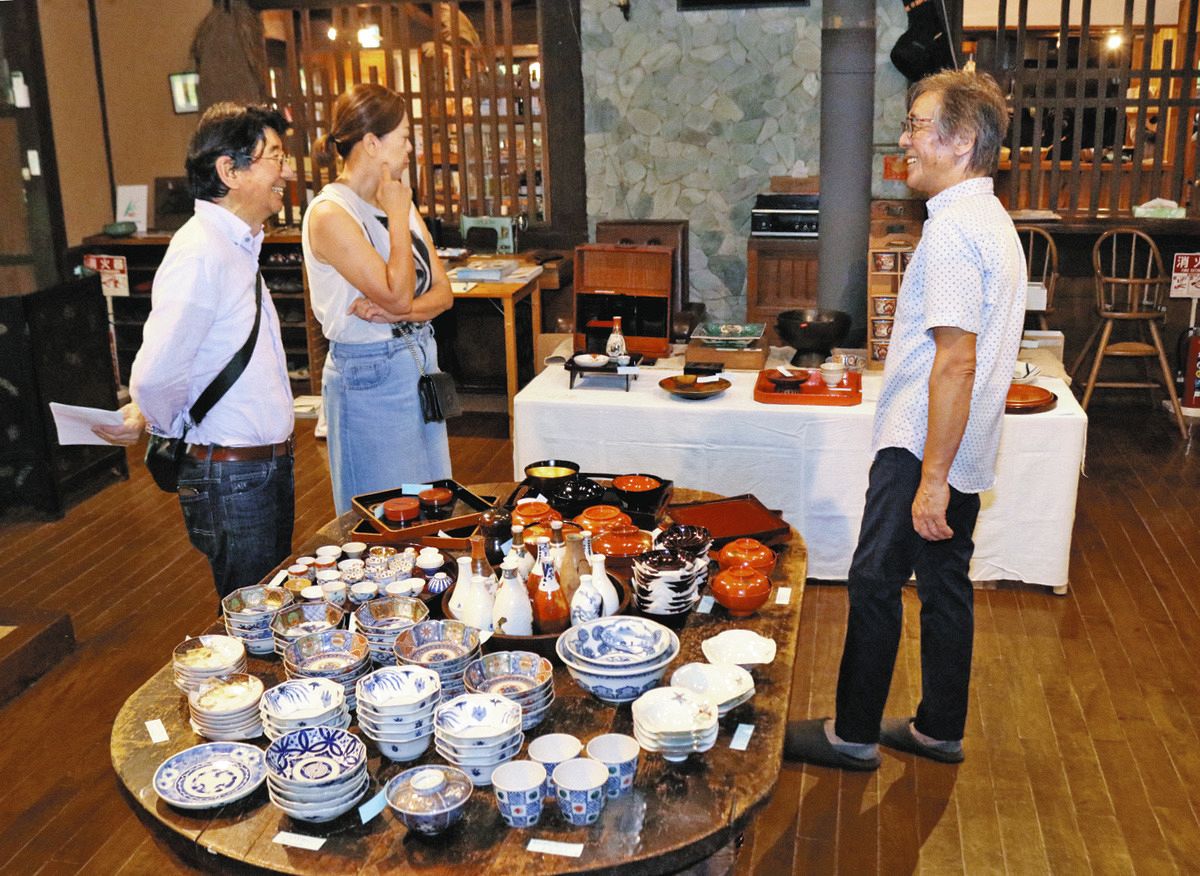 被災した「輪島塗」次の持ち主へつなぐ 軽井沢で17日まで販売 漆器店を
