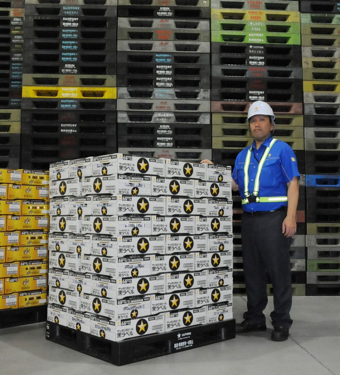 フォークリフト用荷台「パレット」 配送後の回収、進む効率化：東京 