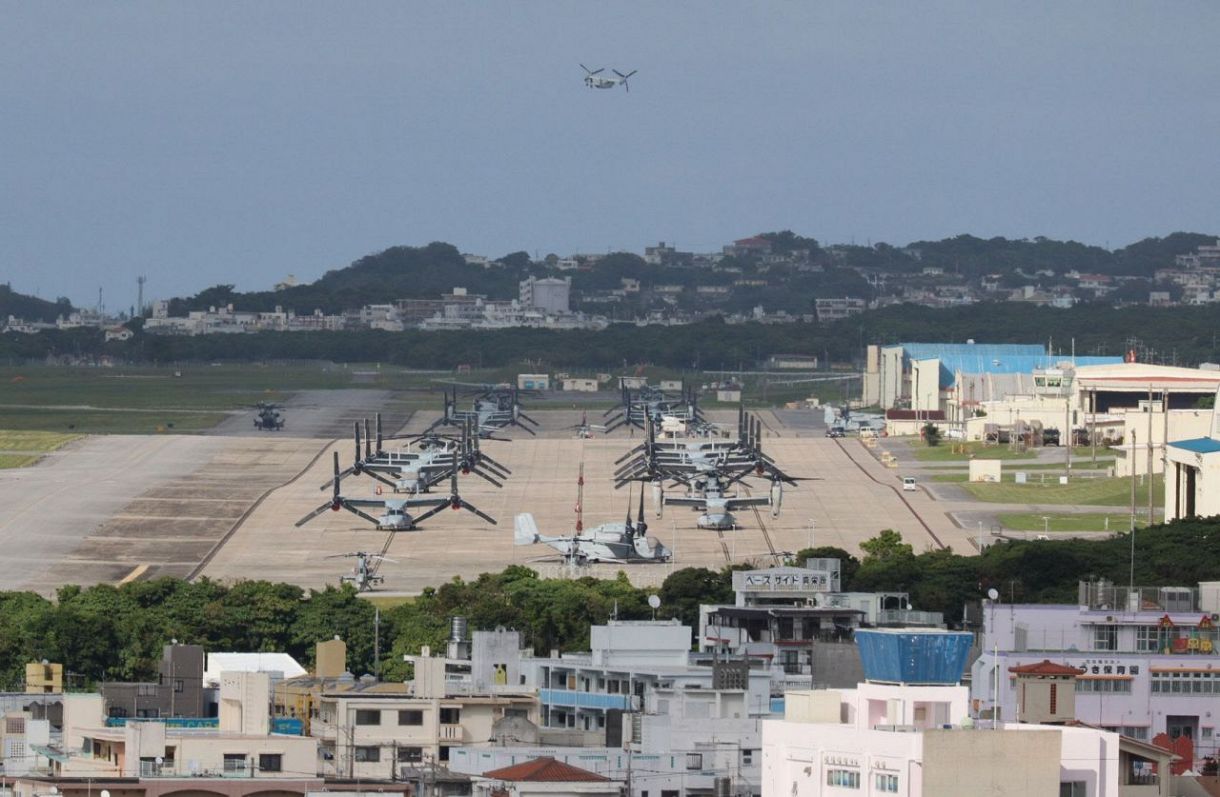 沖縄県宜野湾市の中心部にある米軍普天間飛行場