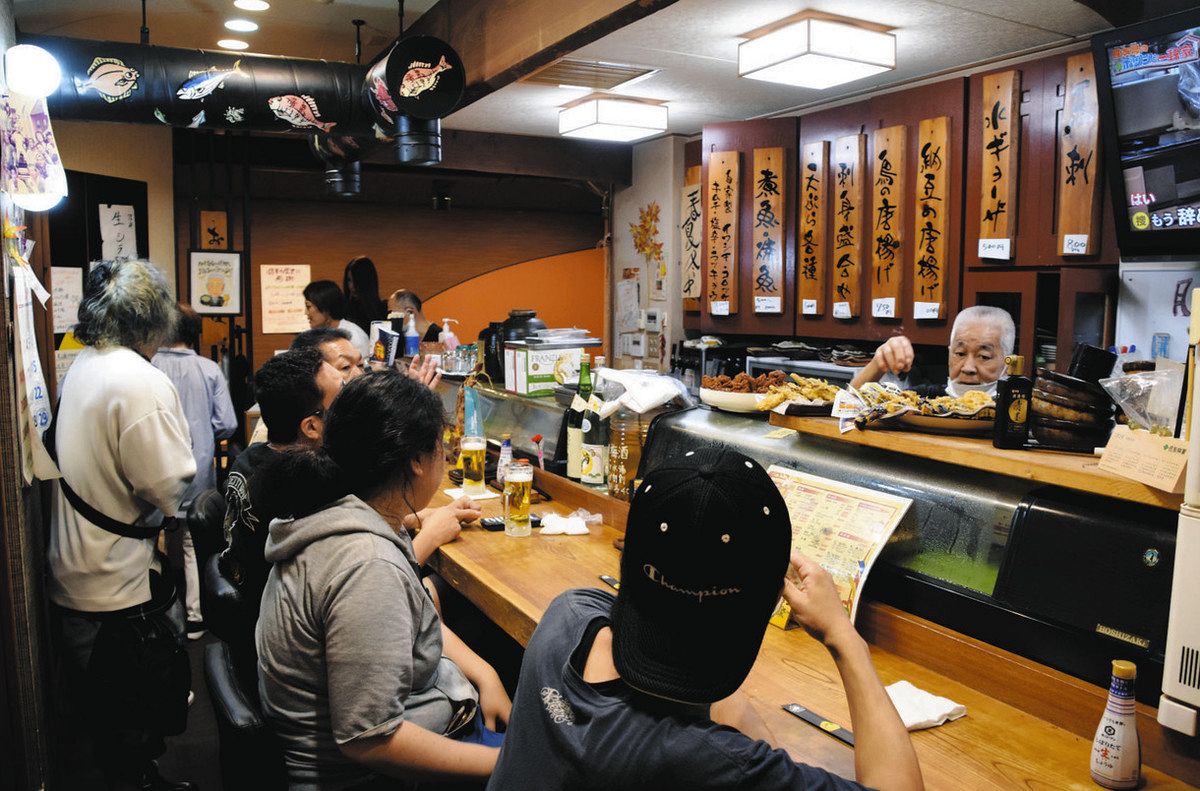 十五番街「満月」48年に幕 沼津の居酒屋、惜しまれ閉店 常連客「気っぷ良いマスターが魅力」：東京新聞 TOKYO Web