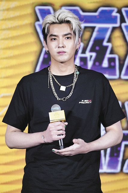 クリス・ウー容疑者＝５月、中国・上海で（共同）