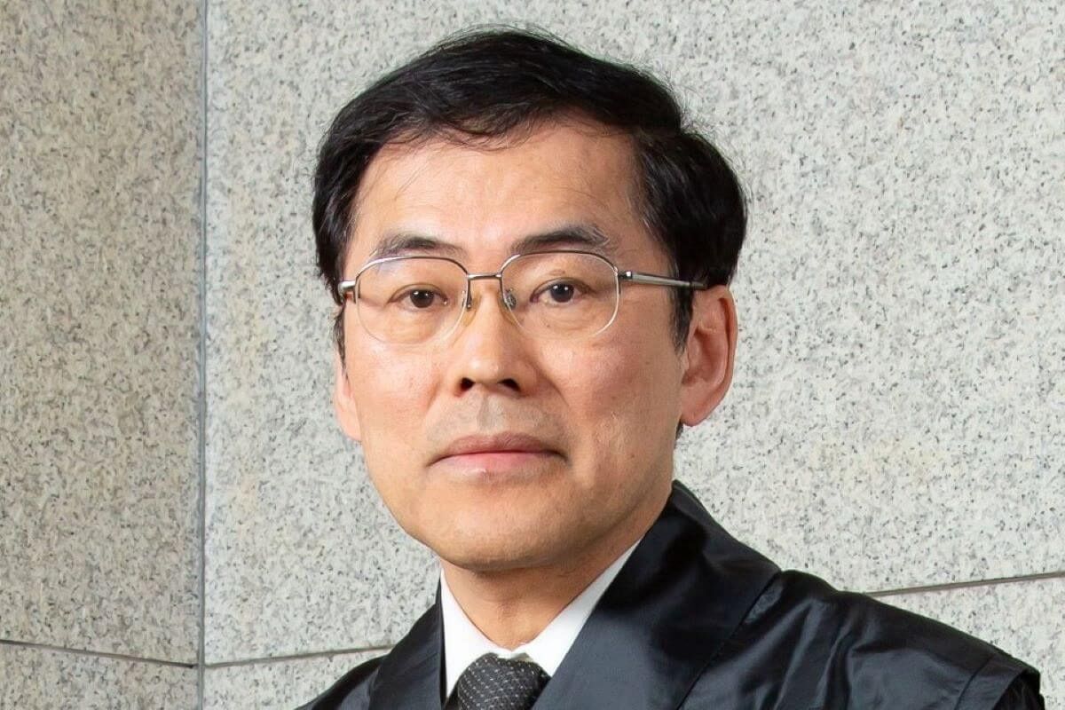 裁判官 最高裁裁判官の国民審査で「×」 沖縄が最高17.60% 全国平均10.46