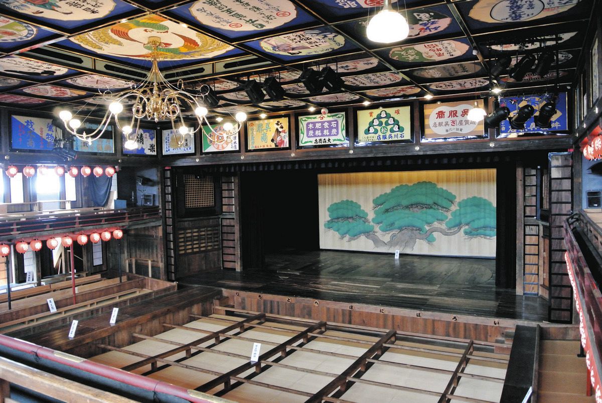 坂東玉三郎さんが窮地を救った熊本の芝居小屋・八千代座 「じゃあまた