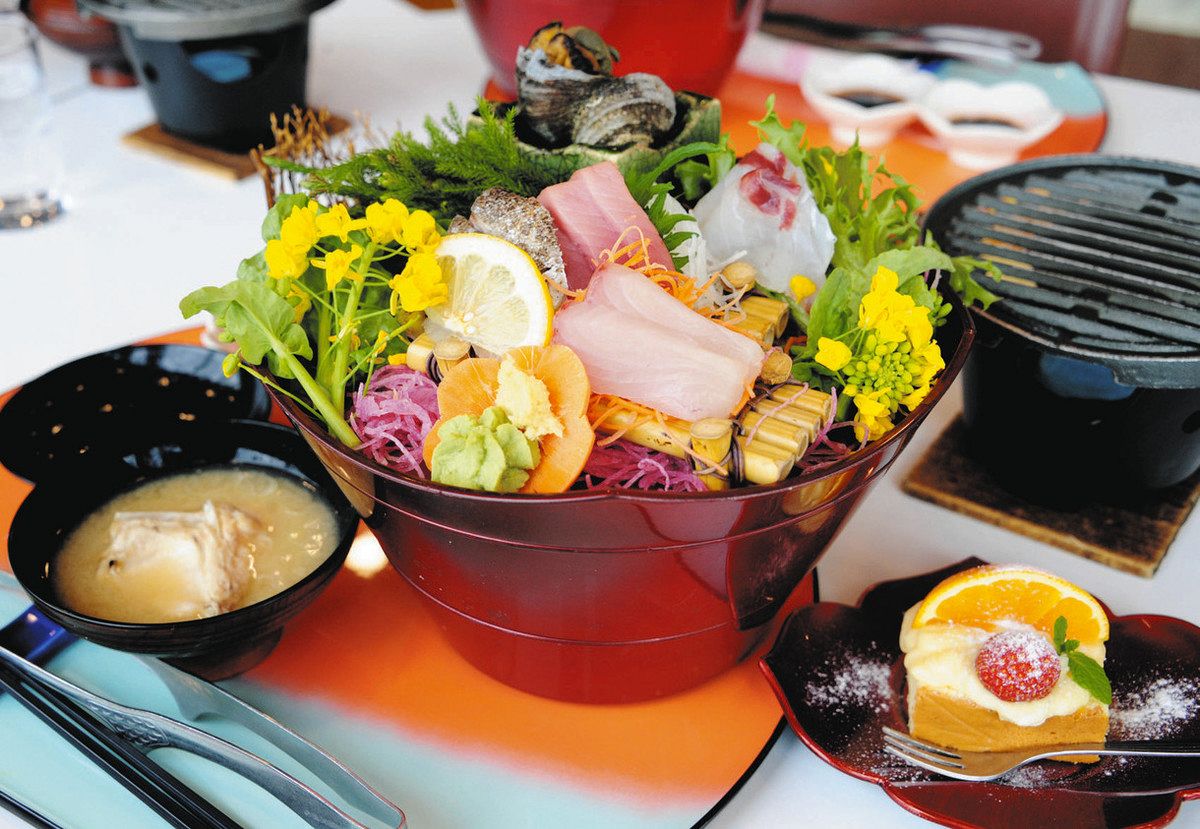 進化！シン・「館山炙り海鮮丼」 デビュー13年 味付けやデザート、より 