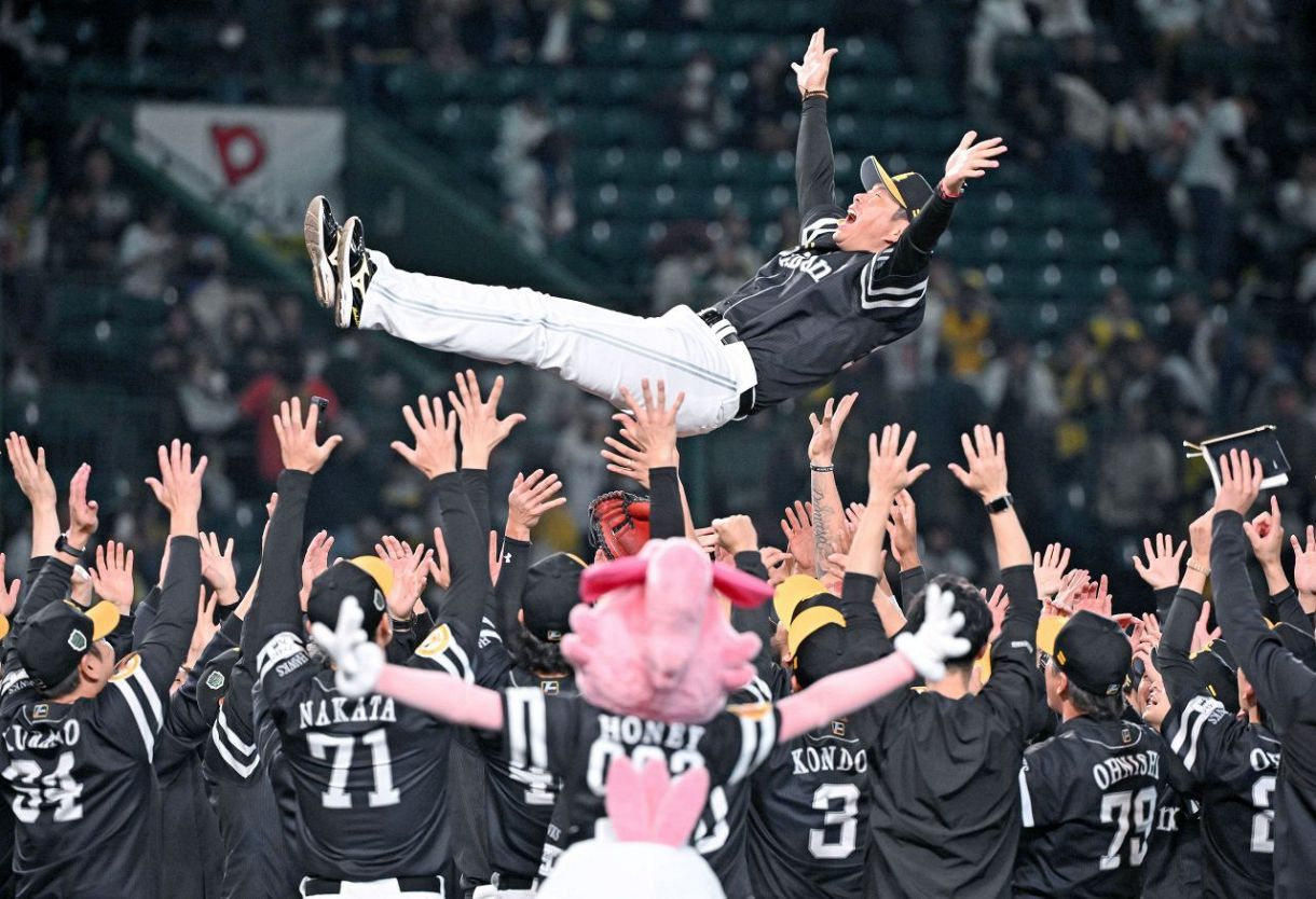 日本シリーズ ソフトバンク 5年ぶり12度目の日本一：東京新聞デジタル