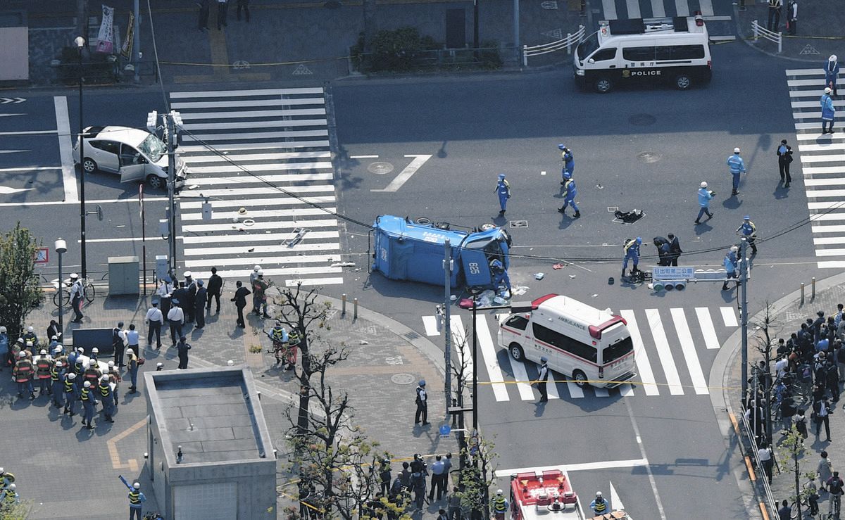 池袋 事件