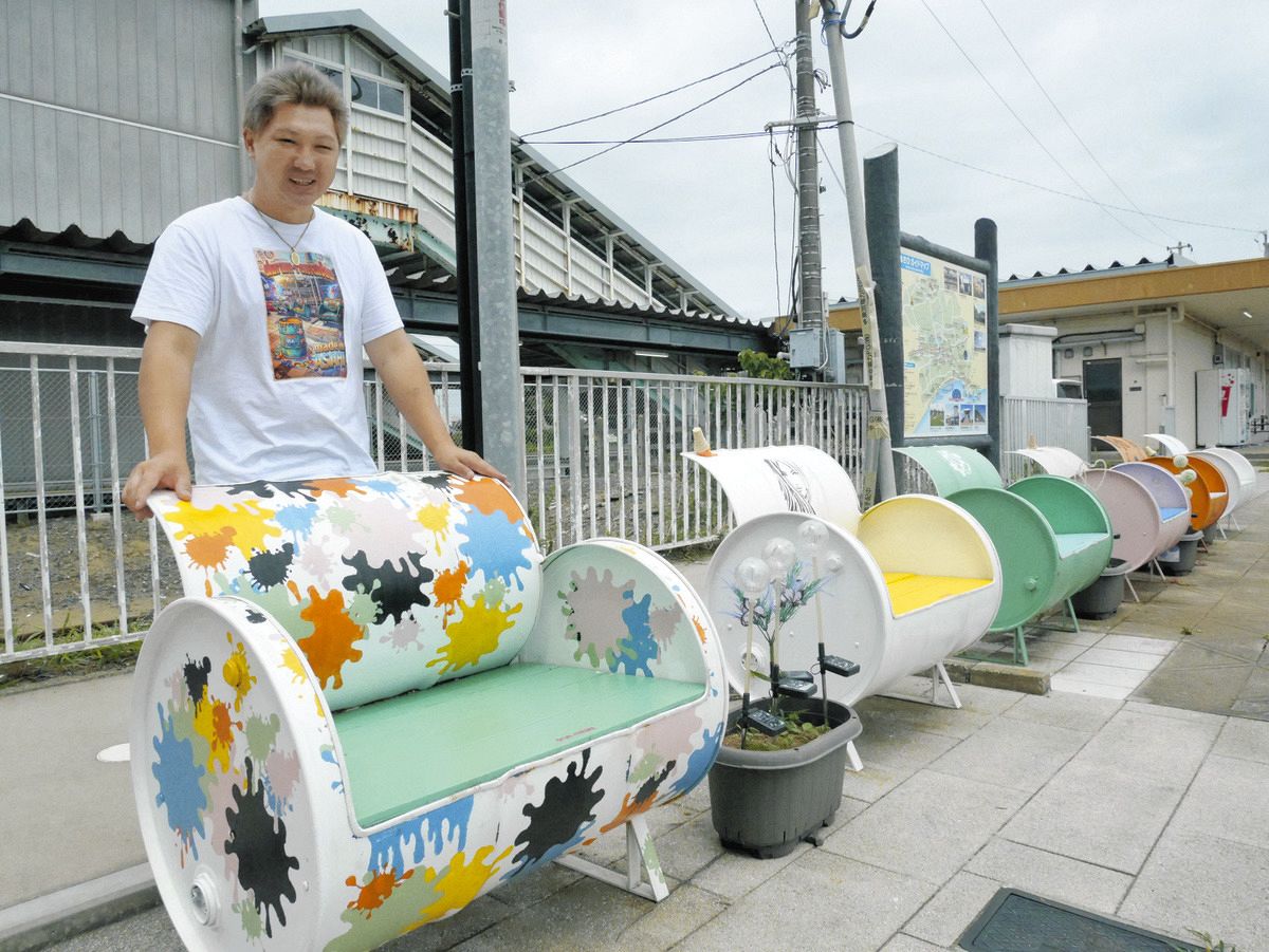 不要ドラム缶が「映え」ベンチに…千葉県旭市で生まれた「人のつながり