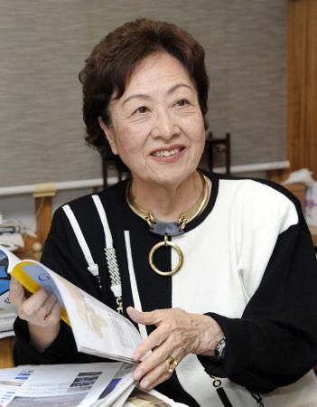 ä½œå®¶ã®æ›½é‡Žç¶¾å­ã•ã‚“æ­»åŽ»ã€ï¼™ï¼“æ­³ã€€ã‚¨ãƒƒã‚»ãƒ¼ã€Œè€ã„ã®æ‰è¦šã€