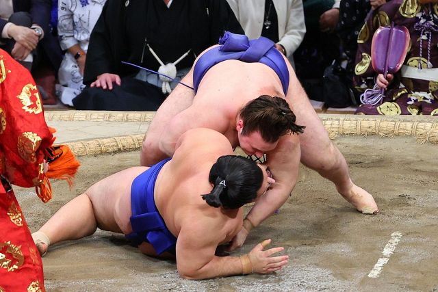 å®‰é’éŒ¦ãŒã€Œã•ã‚‰ã«ä¸Šã®ç•ªä»˜ã€ç‹™ã†ãŸã‚ã«å¿…è¦ãªãƒ¢ãƒŽã€€å¯¾ç…§çš„ãªä¸¡æ¨ªç¶±ã¨ã®å‹æ•—ã«ã€Œå®Œæˆå½¢ã€ã¸ã®ãƒ’ãƒ³ãƒˆãŒ