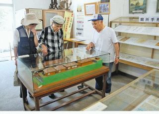 碓氷関の様子　模型や絵地図で　松井田・関所跡の史料館で展示