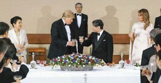 「日米の絆平和と繁栄に貢献を」　両陛下、初の晩さん会