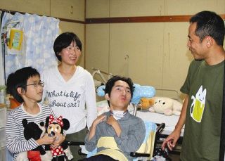 障害児も一緒に学ぶ場を　富士の父親、ネットで署名活動