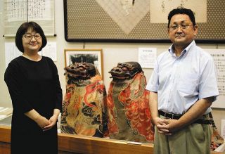 渋沢栄一記念館の馬場裕子さん（左）、東京文化財研究所の久保田裕道さん
