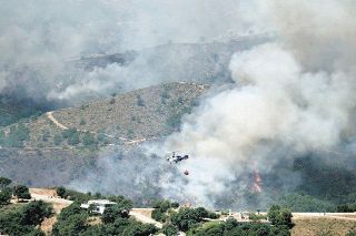 欧州でも熱波襲来　スペインで45℃超え、山火事が相次ぎ「気候変動は間違いなく起きている」