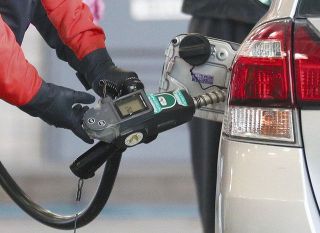 ガソリン、食料品の値上げラッシュ…賃金は上がる？　春闘始まる