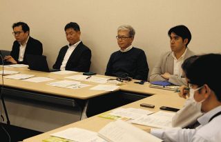 いづらだより〉（53）根付と写真と「茶の本」 高円宮妃久子さまが特別