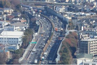 年末年始の高速渋滞予測　下りのピークは2日、上りは2～4日　「発生回数増の見込み」