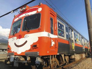 クリスマス列車　出発進行！　岳南電車　来月12月25日まで運行