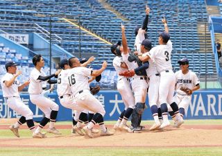 八王子実践が初甲子園、創立100周年飾る　河本ロバート監督「150点をあげたい」〈高校野球・西東京〉