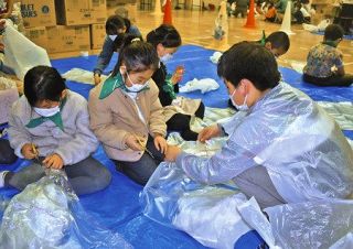 いざという時の対処法　墨田の児童６０人が学ぶ　お泊まりはコロナで中止