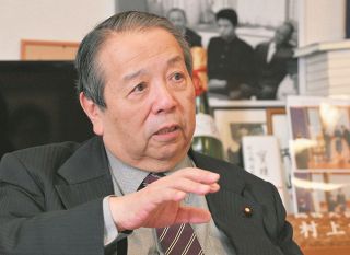 小楠アキコさん 心癒やす30点 八王子で「ハッピー太陽」絵画展 8日まで