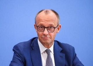 ドイツ首相、２４兆円融資案提案　ロシア凍結資産でウクライナに