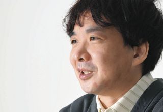 書く人＞実像を浮き彫りに 『岡村昭彦を探して ベトナム戦争を報じた