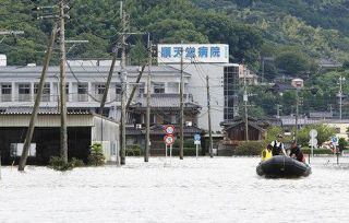 九州大雨　死者３人に　避難者６県１９００人超