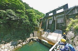 多摩川 再生エネの源　水力発電 再び脚光　電力事情変遷　3発電所を都交通局が運用
