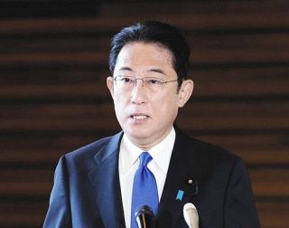 政府、水際対策さらに強化へ　オミクロン株対応で岸田首相表明　3回目接種は「現状では予定通り実施」
