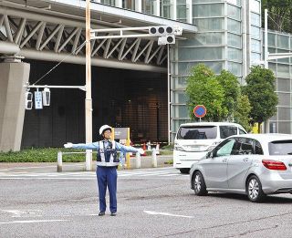 落雷で停電、交通を安全に　東京五輪・パラへ県警が信号復旧訓練
