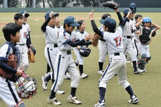 éƒ½å­¦ç«¥ä½Žå­¦å¹´å¤§ä¼šã€€é’æ¢…ãƒ•ã‚¡ã‚¤ãƒ¤ãƒ¼ãƒ›ãƒ¼ã‚¯ã‚¹ã€ç·Šå¼µã®åˆé™£çªç ´