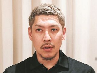 カジュアル美術館＞国宝 色絵藤花文茶壺（ふじはなもんちゃつぼ