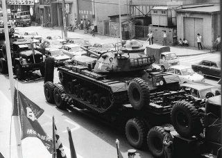 ベトナム戦争中、相模原で市民が戦車を止めた　賛否両方50人の声集めた映画「戦車闘争」が完成