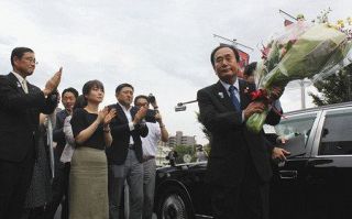 「志を持った人に力貸す」　上田知事退任　政治活動継続へ