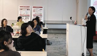 更年期課題、化粧で向き合う　資生堂が企業や自治体向けセミナー