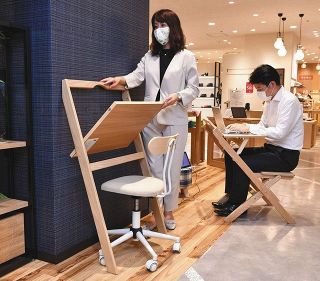 日本製にこだわったテレワーク用家具　都内の業者が新規出店