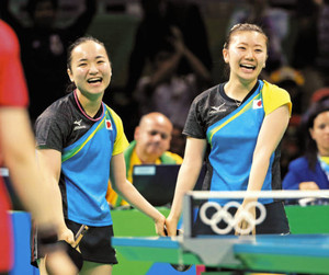 卓球女子団体 日本４強 メダルに王手 オーストリアに３ ０ リオ五輪 東京新聞 Tokyo Web